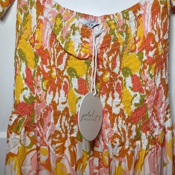 NWT Petal & Pup Feliz Off Shoulder Maxi Dress Size S - Picture 2 of 6